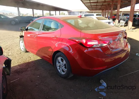 2015 Hyundai Elantra Se z USA, uszkodzony, nr VIN 5NPDH4AE1FH622291
